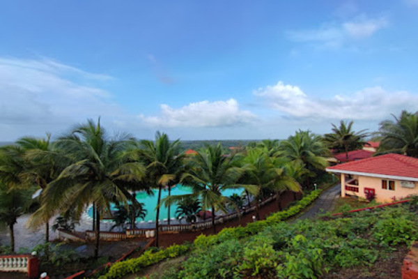 Indismart Woodbourne Resort